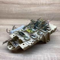82730 0D050   Fuse module Toyota Avensis T270