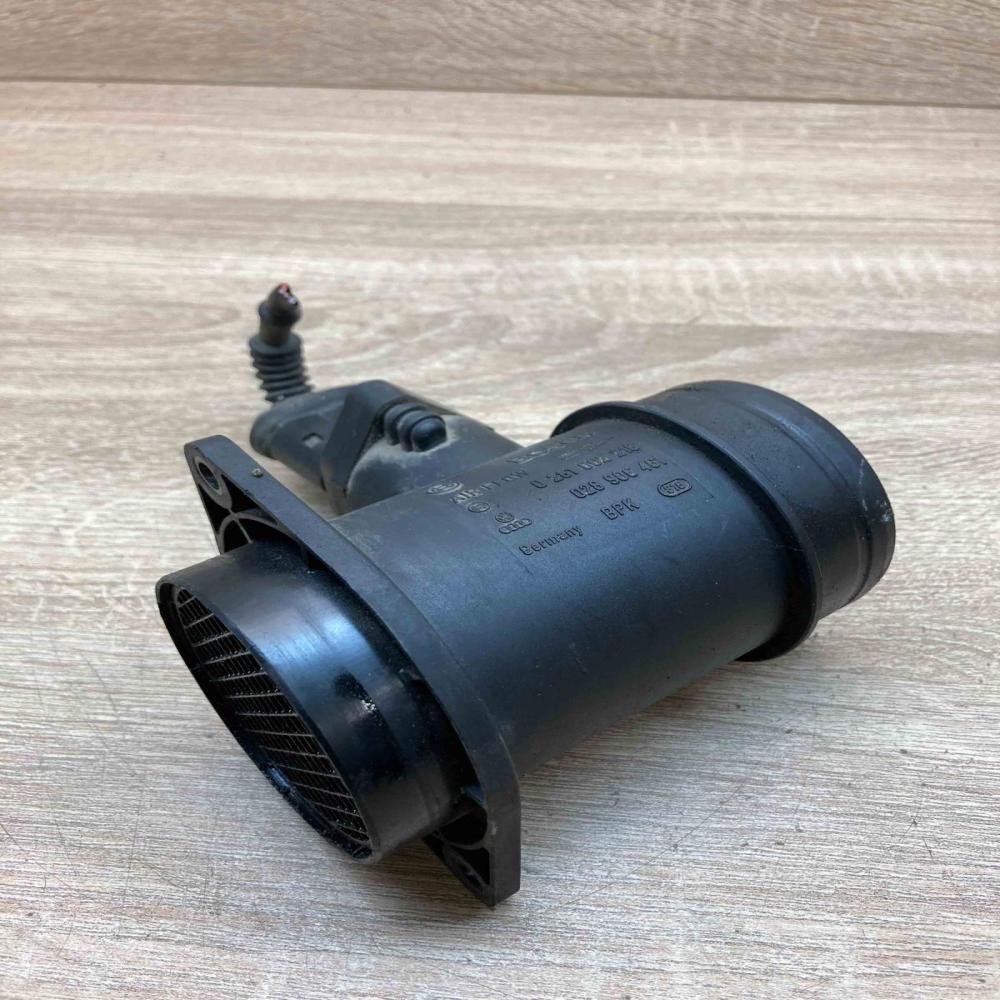 028906461 0281002216  Mass air flow meter Volkswagen PASSAT B5
