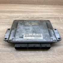 HOM8200039569 0281001934  Engine control unit/module ECU Renault Scenic I