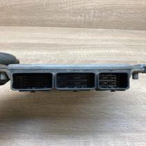 HOM8200039569 0281001934  Engine control unit/module ECU Renault Scenic I
