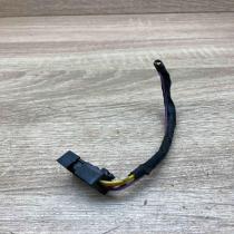 8373312 B1004 Y210  Plug wire BMW 5 E60 E61