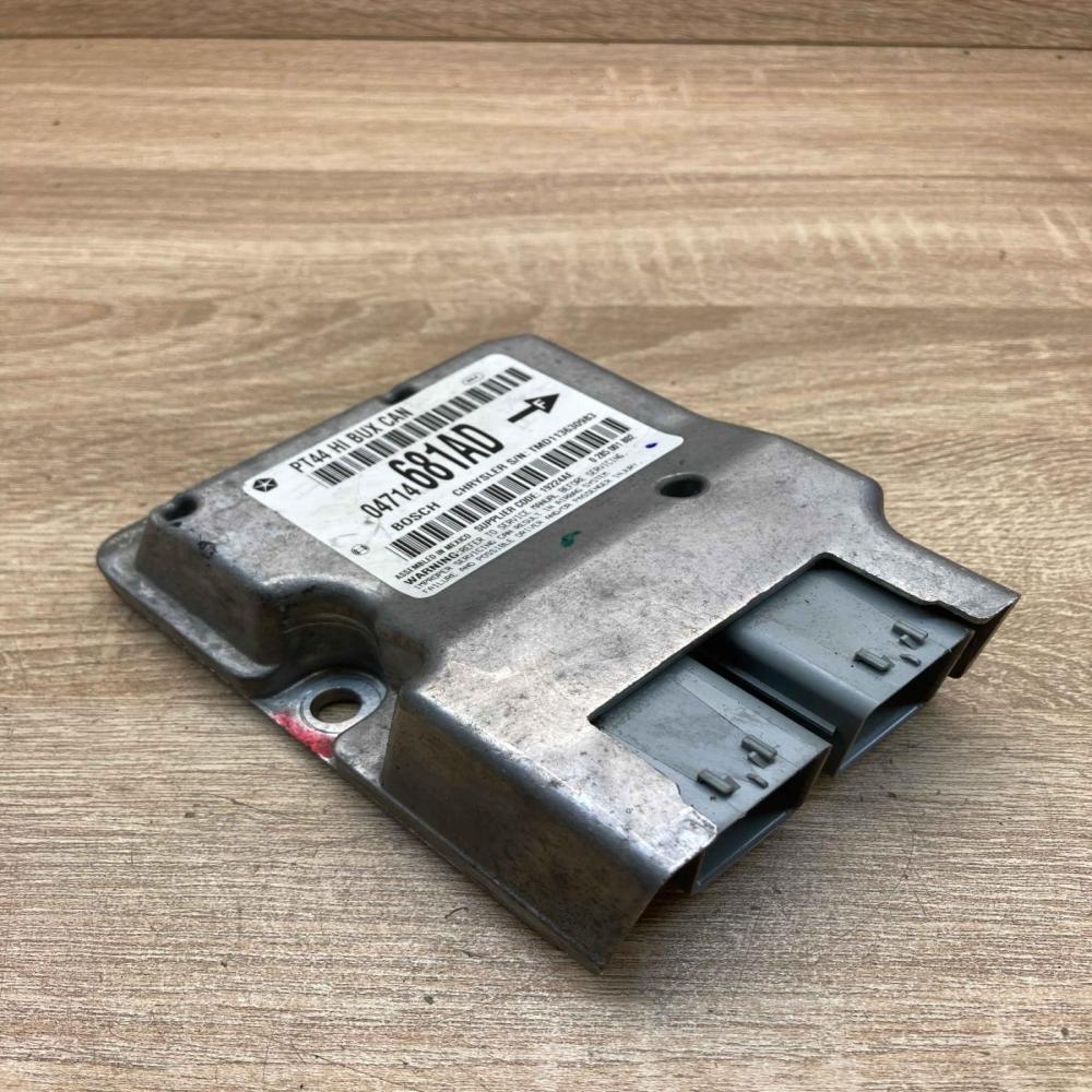 04714681AD   Airbag control unit/module Chrysler PT Cruiser