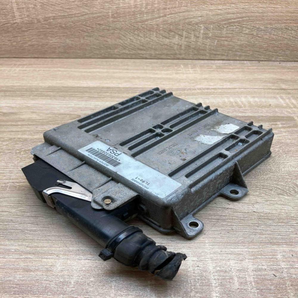 9630650880 PSA With Plug Engine control unit/module ECU Peugeot 406
