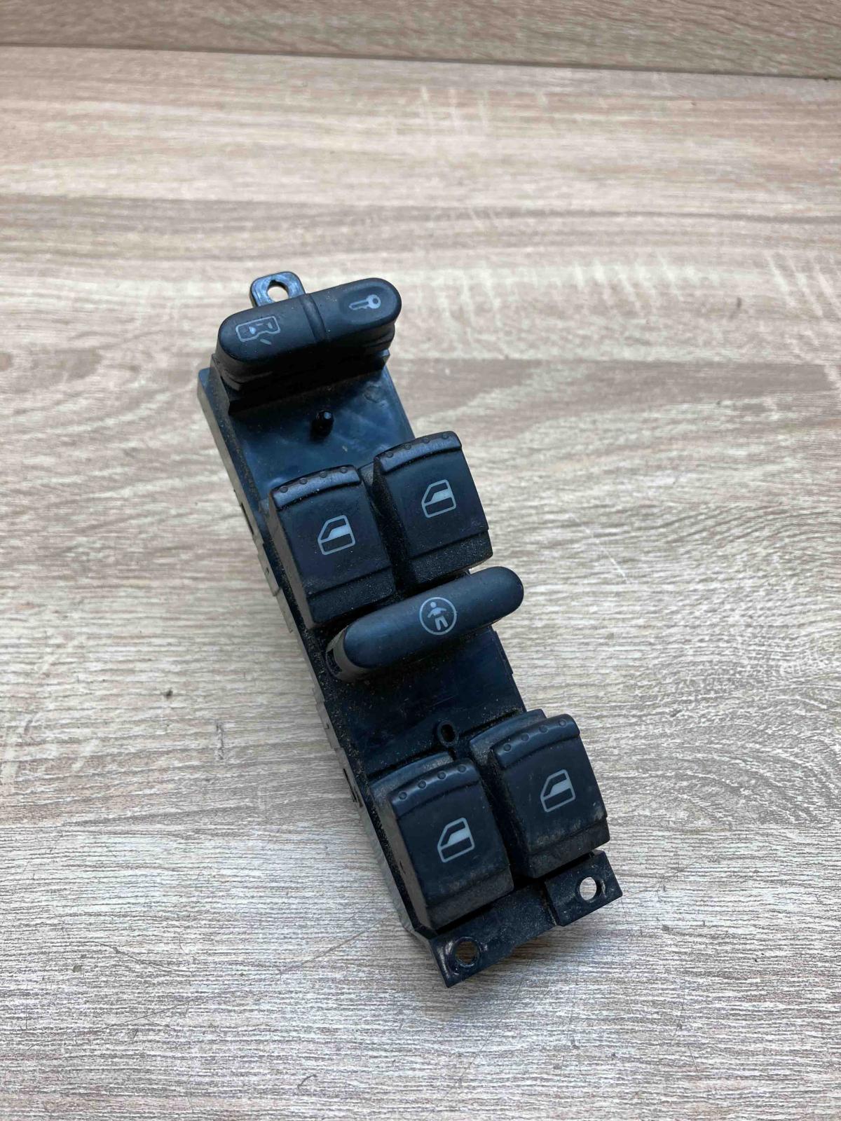 1J4959857 03755000 With Plug Electric window control switch Volkswagen Golf IV