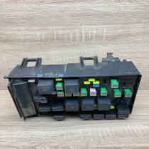 P05144505AB 199400604  Fuse module Chrysler Voyager