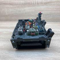 P05144505AB 199400604  Fuse module Chrysler Voyager