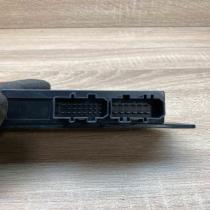 1J0959799F 5DK007952 00  Comfort/convenience module Volkswagen PASSAT B5