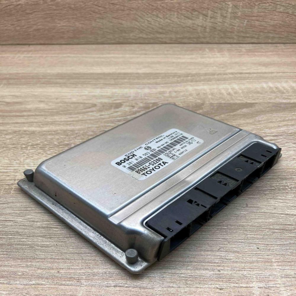 89661 52200 0281010563  Engine control unit/module ECU Toyota Yaris