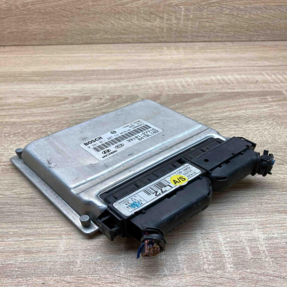 39101 27715 0281011807 With Plug Engine control unit/module ECU Suzuki Grand Vit