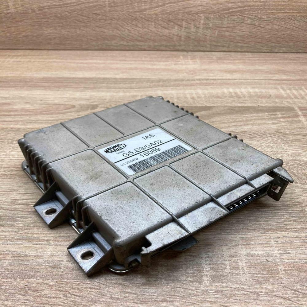 0A02 16069 G5 S3 0A02  Engine control unit/module ECU Peugeot 405