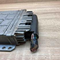 P04686757 0281001333 With Plug Engine control unit/module ECU Chrysler Voyager
