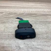 429993B  With Plug Central locking switch button Renault Megane I