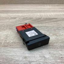 3B0927133A  ASR ESP (stability program) switch Volkswagen PASSAT B5.5