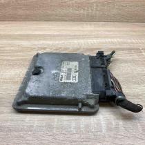 038906018A  With Plug Engine control unit/module ECU Audi A3 S3 8L