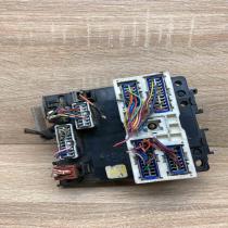 25230 9F900 68C27N3  Fuse module Nissan Murano Z50