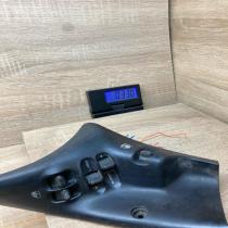 685503B OPF33SX8  Electric window control switch Chrysler Voyager