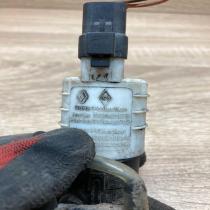 7700431079  With Plug Windscreen/windshield washer pump Renault Scenic II -  Gra