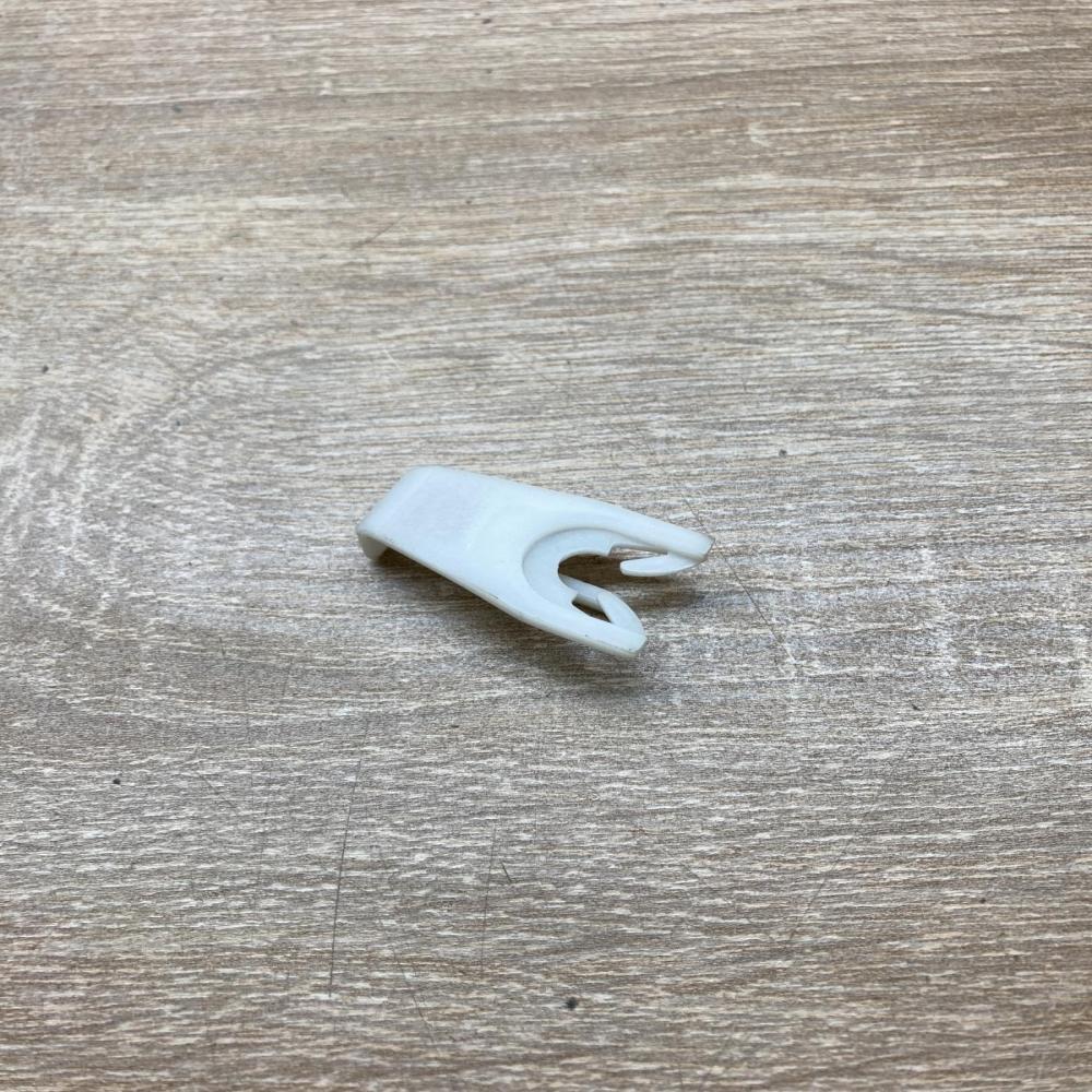 7700763828   Other body part Renault 5