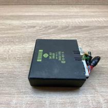 28450 5F808 05051133  Door control unit/module Nissan Terrano