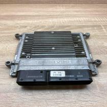 39111 25100 5WY5242B  Engine control unit/module ECU Volvo V70