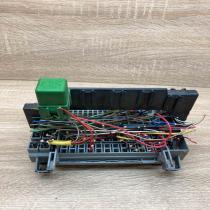 90414547   Fuse module Opel Astra F