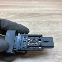 0259 1777 4970   Windscreen/window heater switch Hyundai Santa Fe
