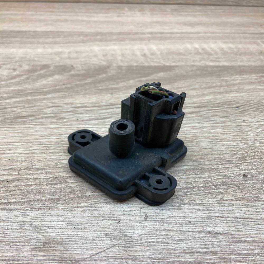 98AB 9F479 BA 9L23A  Air pressure sensor Ford Focus