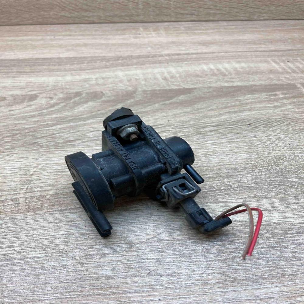 09158200 4534375 With Plug Turbo solenoid valve Opel Zafira A
