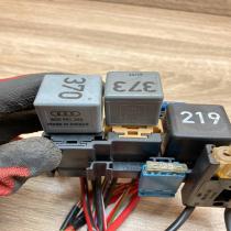 8D0937503C 8D0951253A  Fuse box set Audi A4 S4 B5 8D