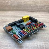 09152787   Fuse box set Opel Vectra B