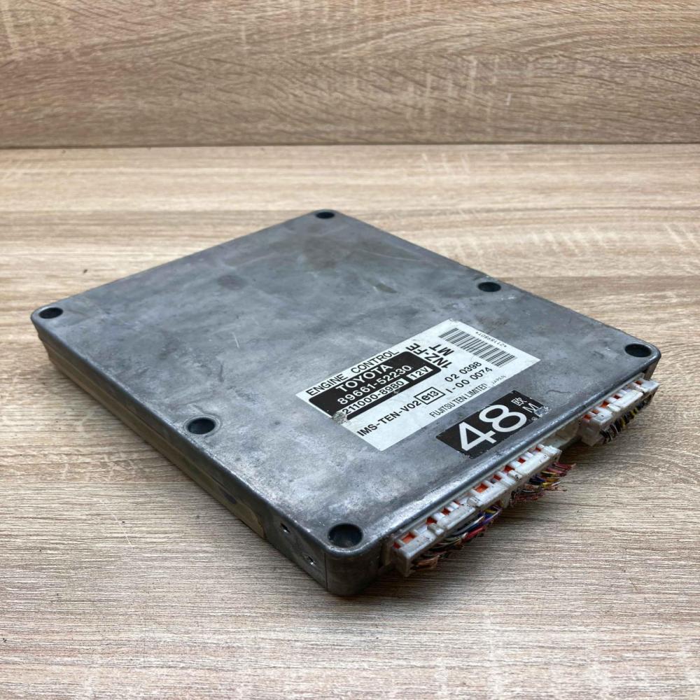 89661 52230 211000 8980  Engine control unit/module ECU Toyota Yaris