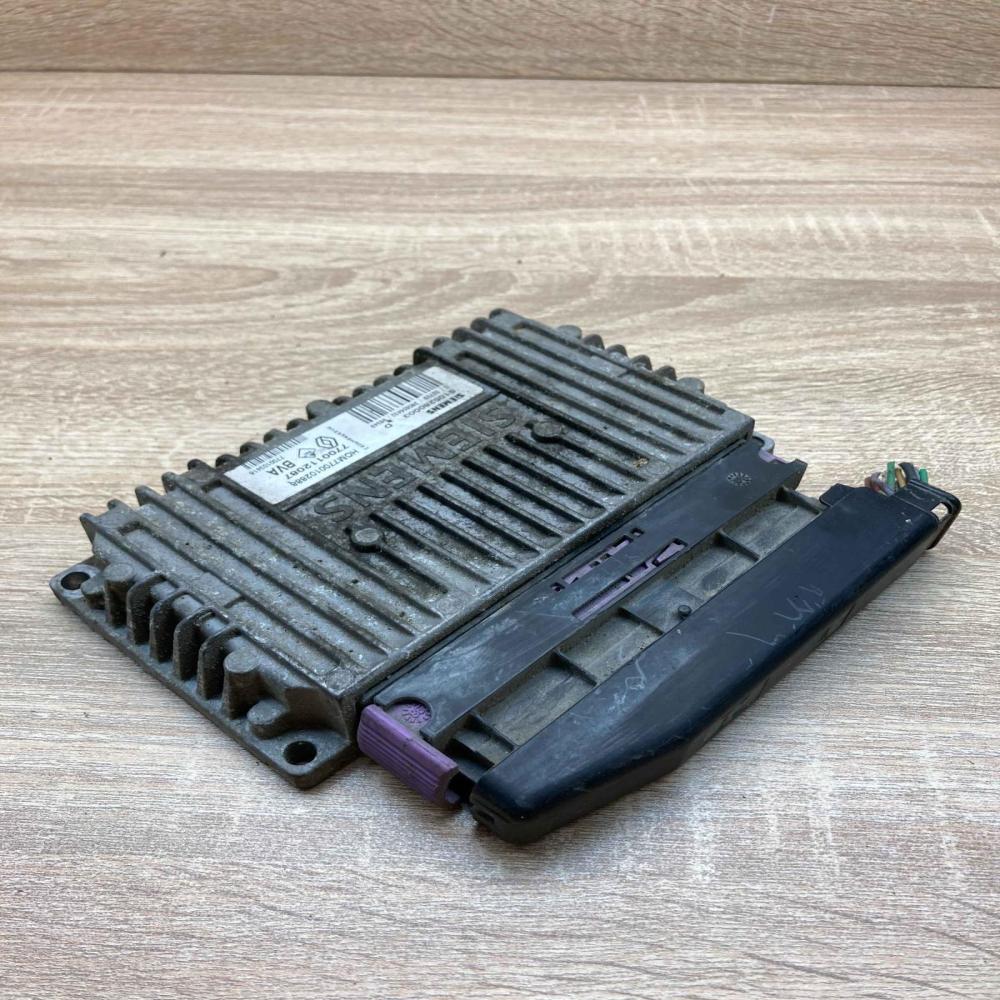 HOM7700102888 S10528003D  Gearbox control unit/module Renault Laguna I