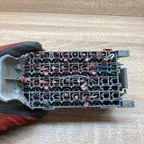 9162439   Fuse box set Volvo S60