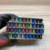 9162439   Fuse box set Volvo S60