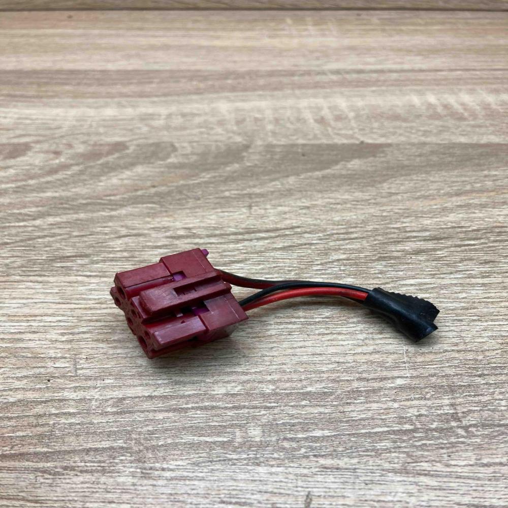 4A0972988 929745  Plug wire Audi 80 90 S2 B4