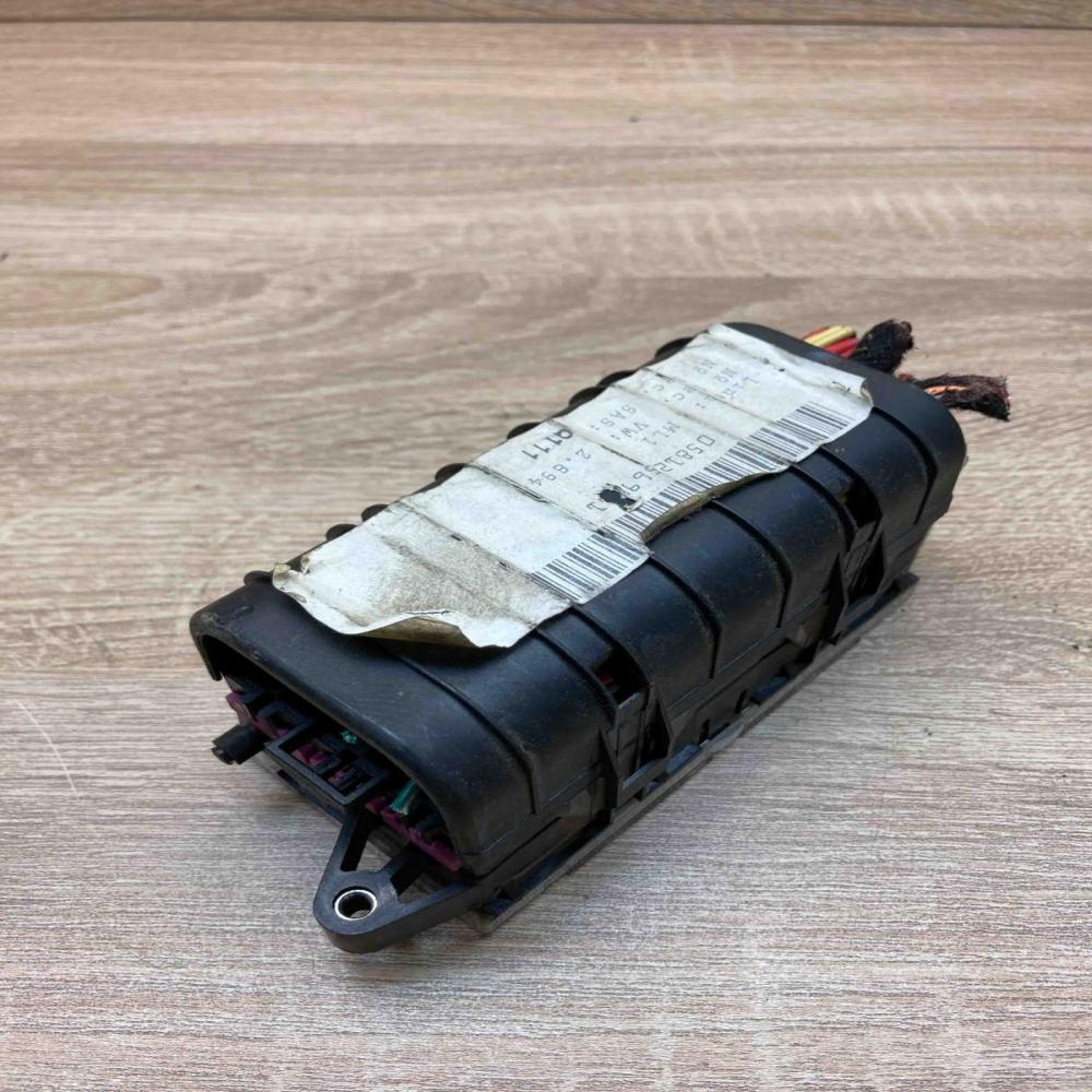 6X0973374   Fuse module Volkswagen Polo III 6N 6N2 6NF