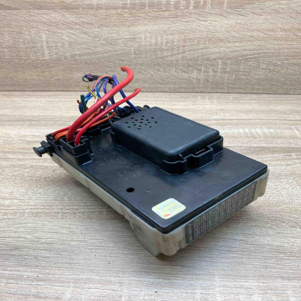 93BG 14A073 EF 93BG 14K150 AD  Fuse module Ford Transit -  Tourneo Connect