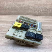 98AG14A073CH 518251905  Fuse module Ford Focus