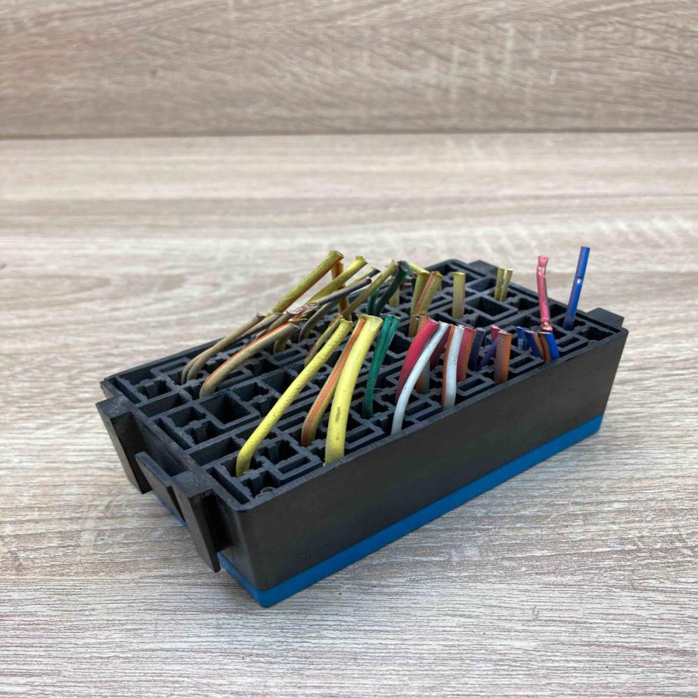 1096033C 1096033  Fuse module Renault Megane I