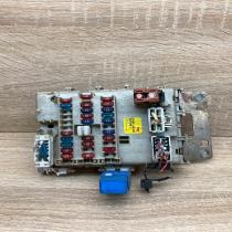 24350 4U100 0324001  Fuse module Nissan Almera Tino