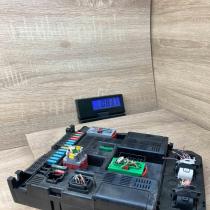 9636760580E 9644098180  Fuse module Peugeot 307