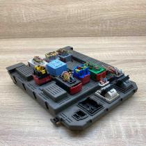 9650108780   Fuse module Peugeot 607
