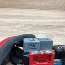 8D0937503D 8D0951253  Fuse box set Audi A6 S6 C5 4B