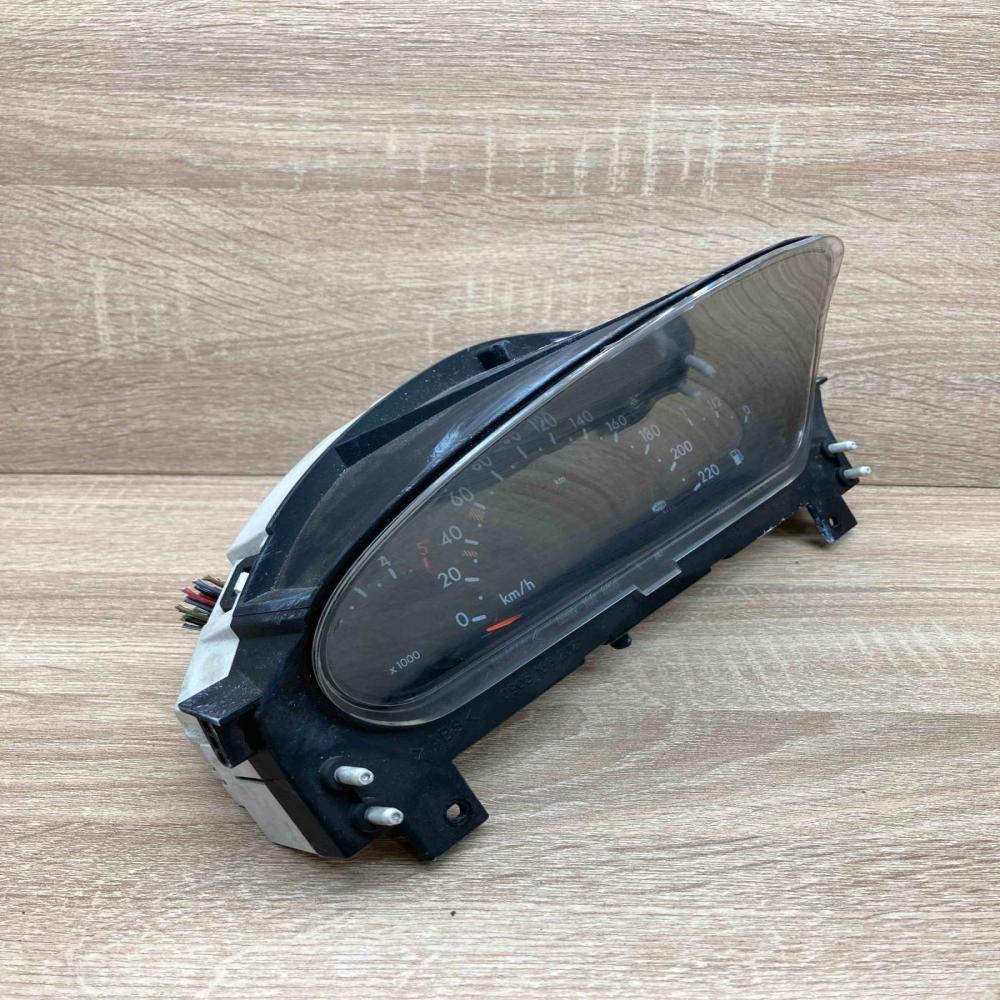 A1685403911 K8 For Diesel LHD Speedometer (instrument cluster) Mercedes-Benz A W