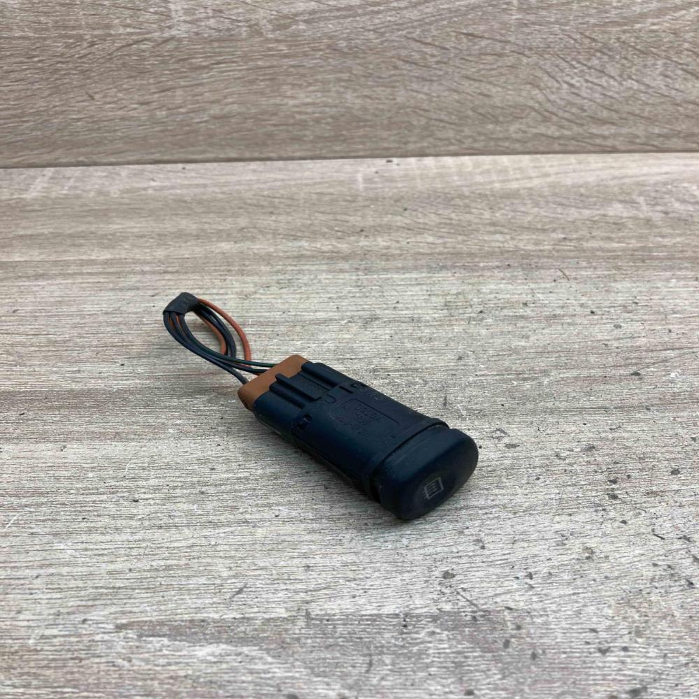 YC1T 18C621 AA D3L0A  Windscreen/window heater switch Ford Transit
