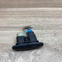 97BG18C621AC   Windscreen/window heater switch Ford Mondeo MK II