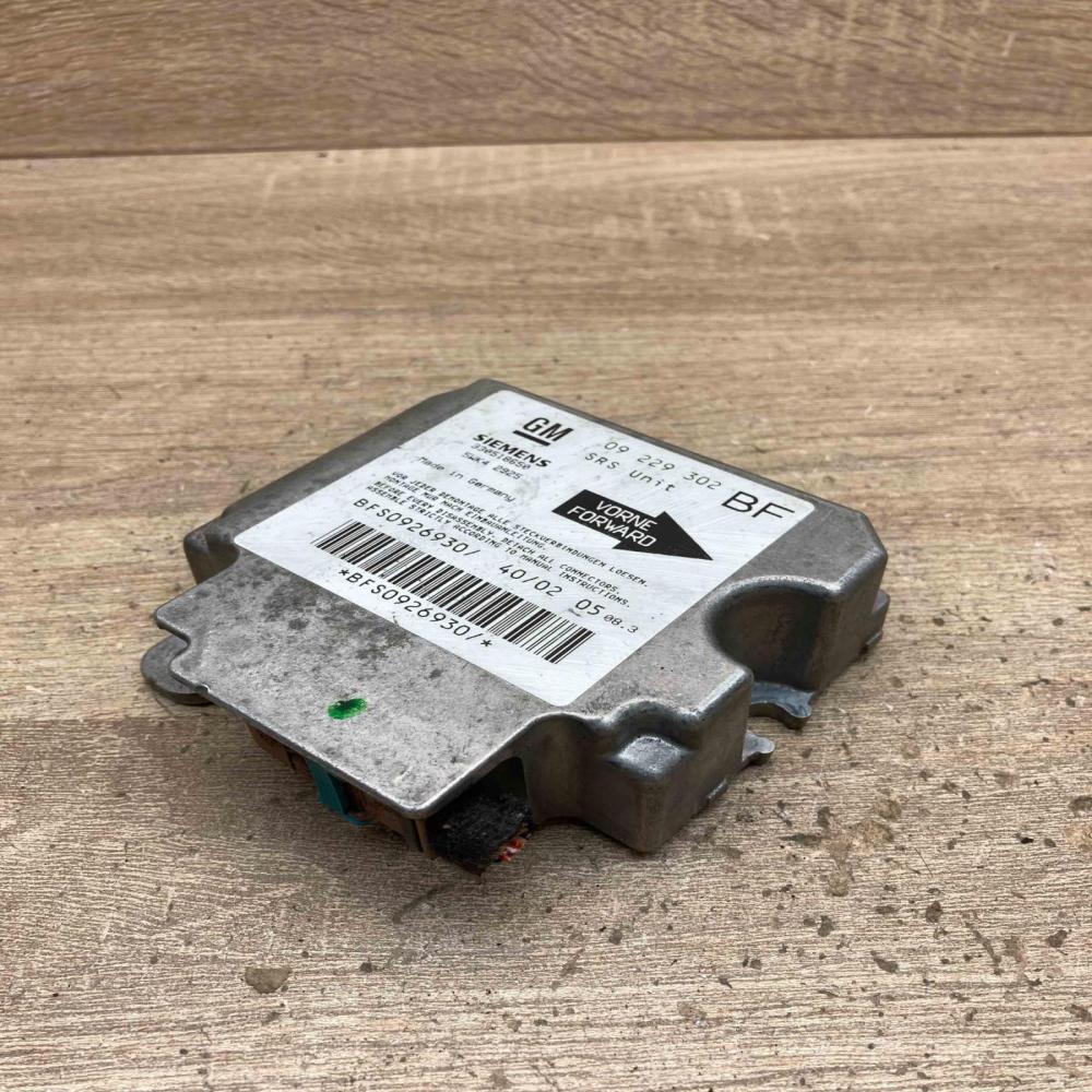 09229302 330518650  Airbag control unit/module Opel Astra G
