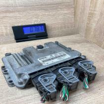 0281011148   Engine control unit/module ECU Renault Laguna II