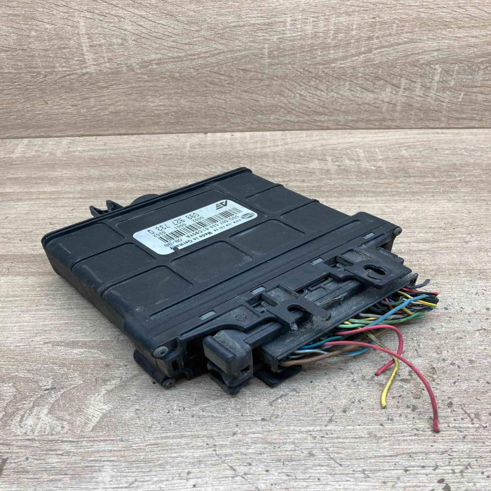 099927733Q 5DG007534  Engine control unit/module ECU Ford Galaxy