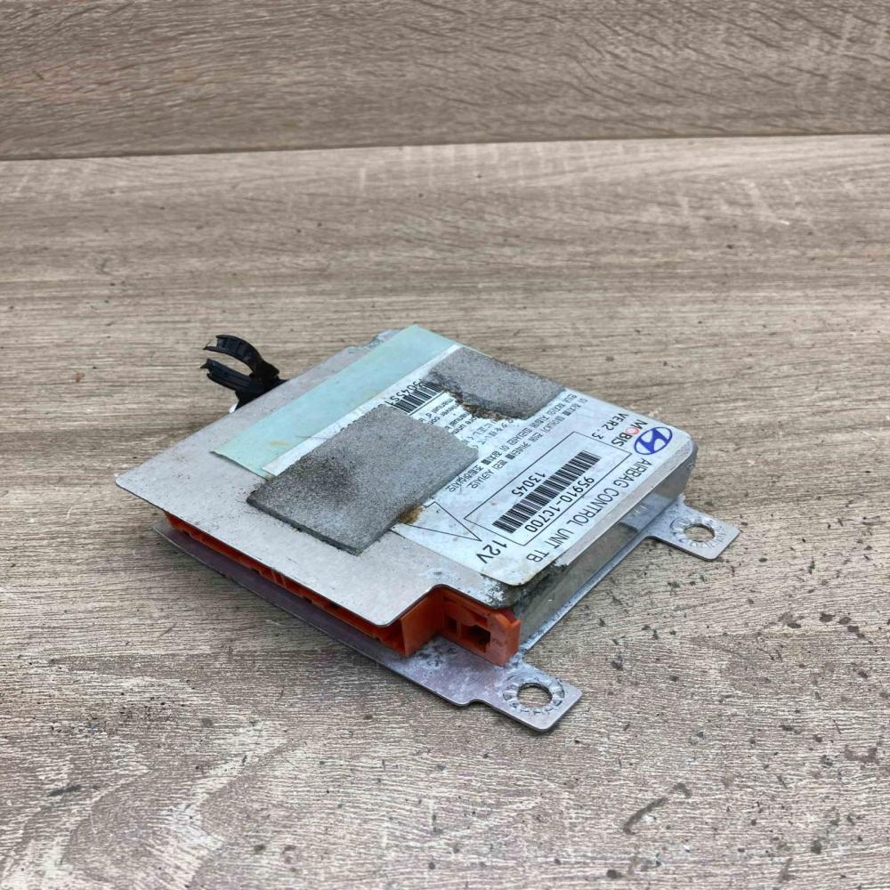 95910 1C700 13045  Airbag control unit/module Hyundai i30